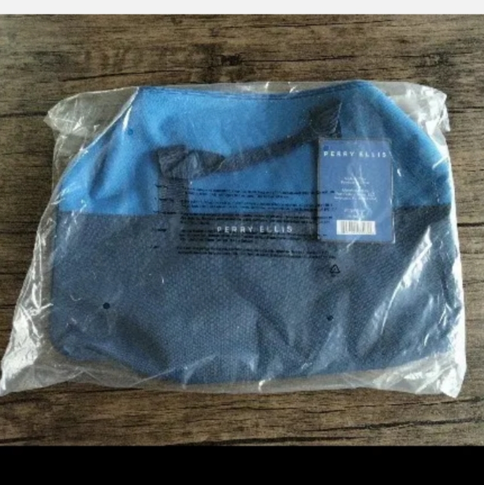 Perry Ellis Navy Blue Duffel Bag - New in plastic wrap